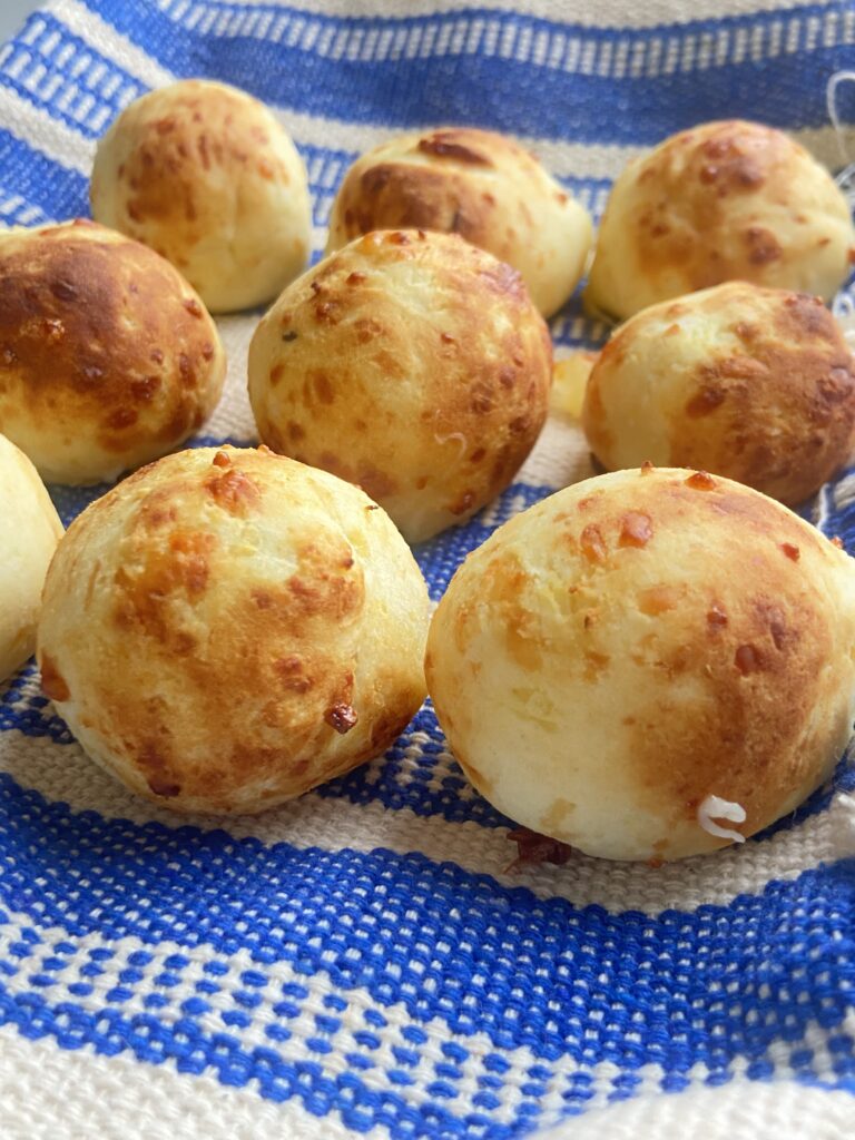 Pão de queijo de batata doce (1)
